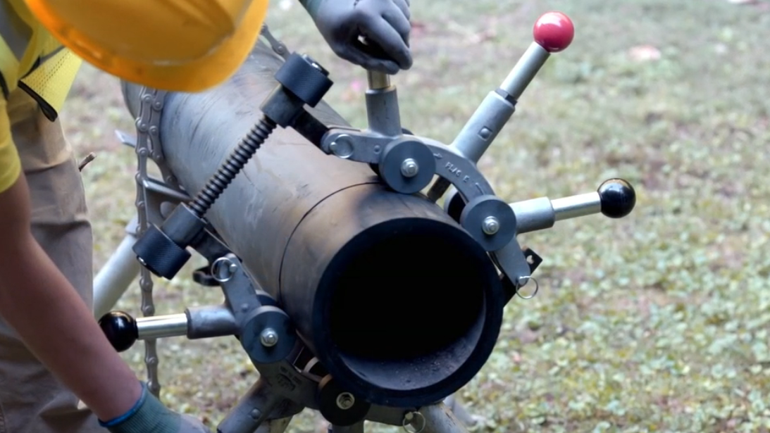 PLASOH PLAS Hand-over-Hand Rotary Pipe Cutter